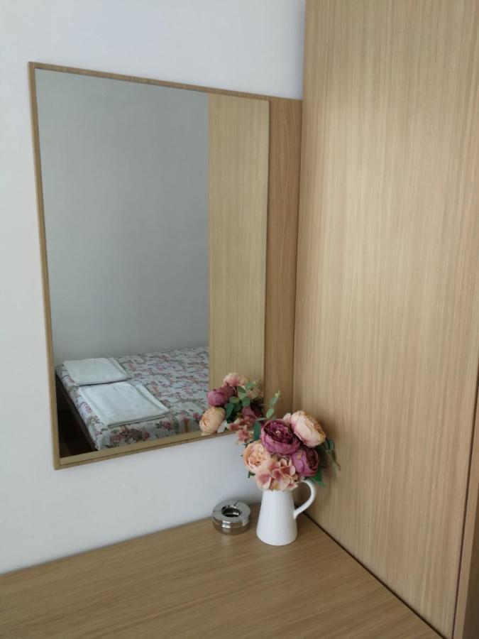 סוזופול Къща За Гости The Sunny Corner מראה חיצוני תמונה