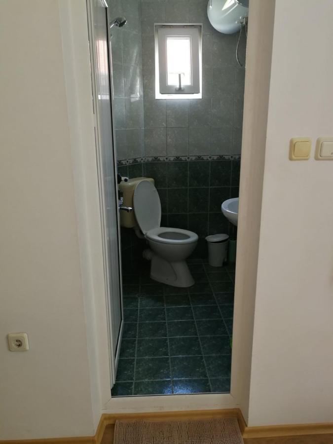 סוזופול Къща За Гости The Sunny Corner מראה חיצוני תמונה