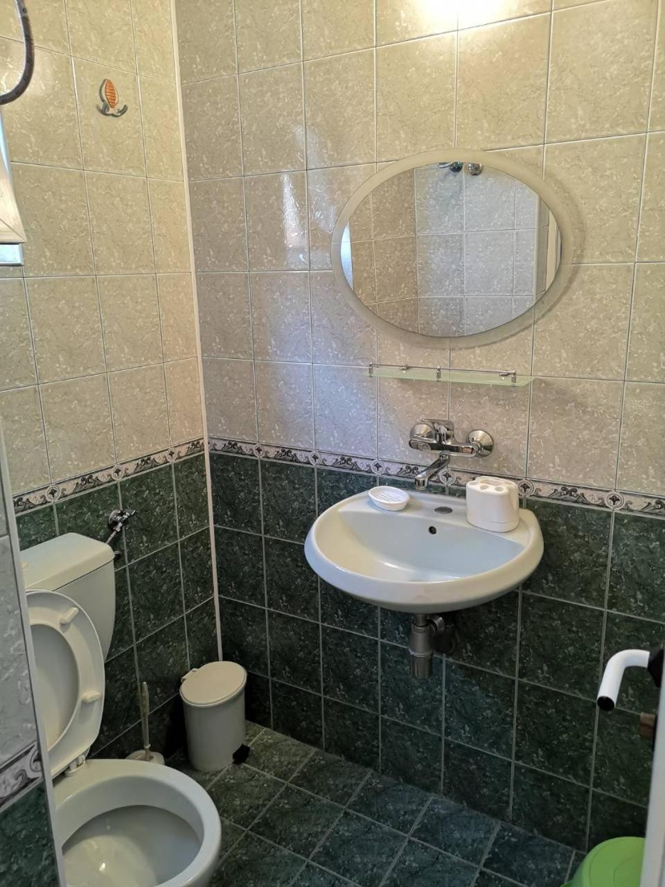 סוזופול Къща За Гости The Sunny Corner מראה חיצוני תמונה